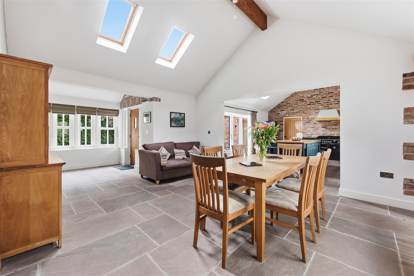 Dale House Main Street  Bleasby